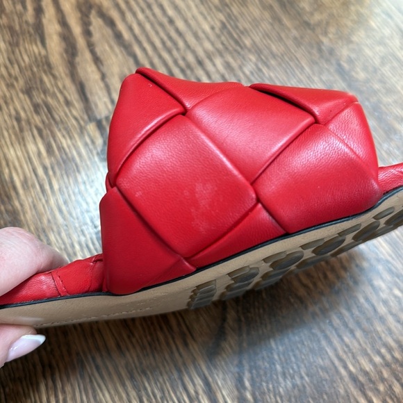 Bottega Veneta Lido sandals - Picture 7 of 11